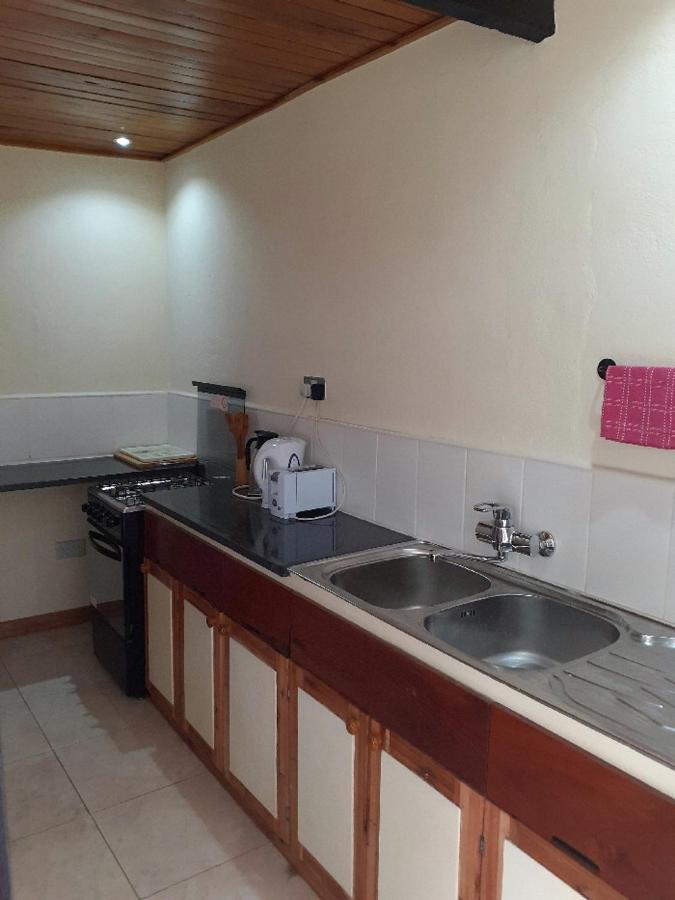 Sonke Ball House Bed & Breakfast Blantyre Exterior photo