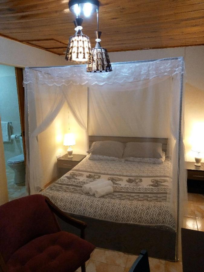 Sonke Ball House Bed & Breakfast Blantyre Exterior photo
